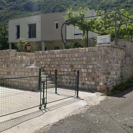 Apartments Grgurevic Kotor Ngoại thất bức ảnh