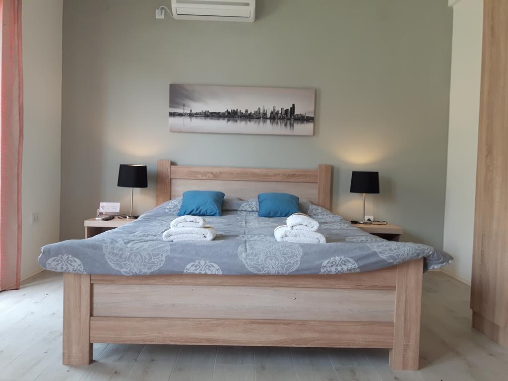 Apartments Grgurevic Kotor Ngoại thất bức ảnh