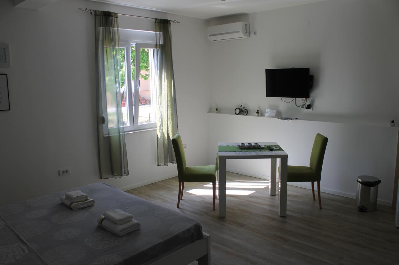 Apartments Grgurevic Kotor Ngoại thất bức ảnh